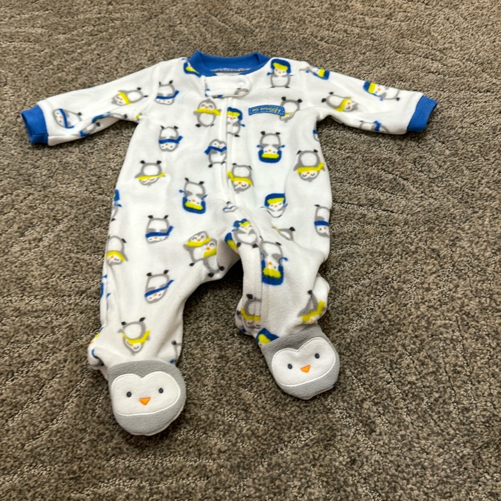 Just for YOU,NB, cute penguin fabric footie w zipper from neck to foot👼